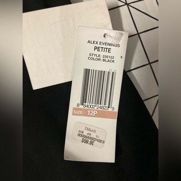 NWT Alex Evenings Women’s Size 12P Petite Black Pants - Picture 4 of 10